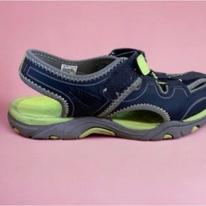 Wonder Nation Boy’s Sandals